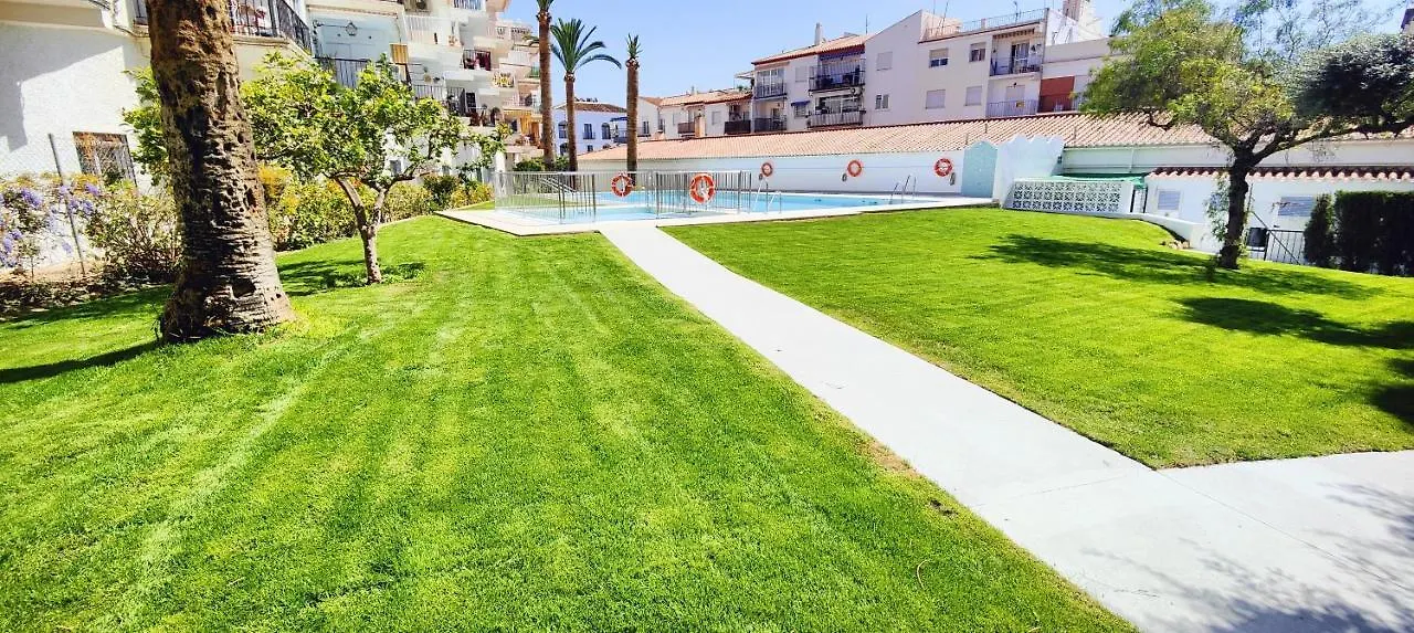Ap187 Coronado 78 - Parador Nerja